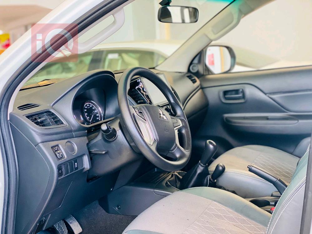 ميتسوبيشي L200